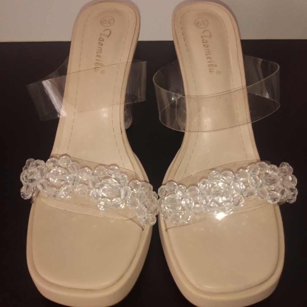 Laomrilu Import Women's Clear Strap Sandals - Cream